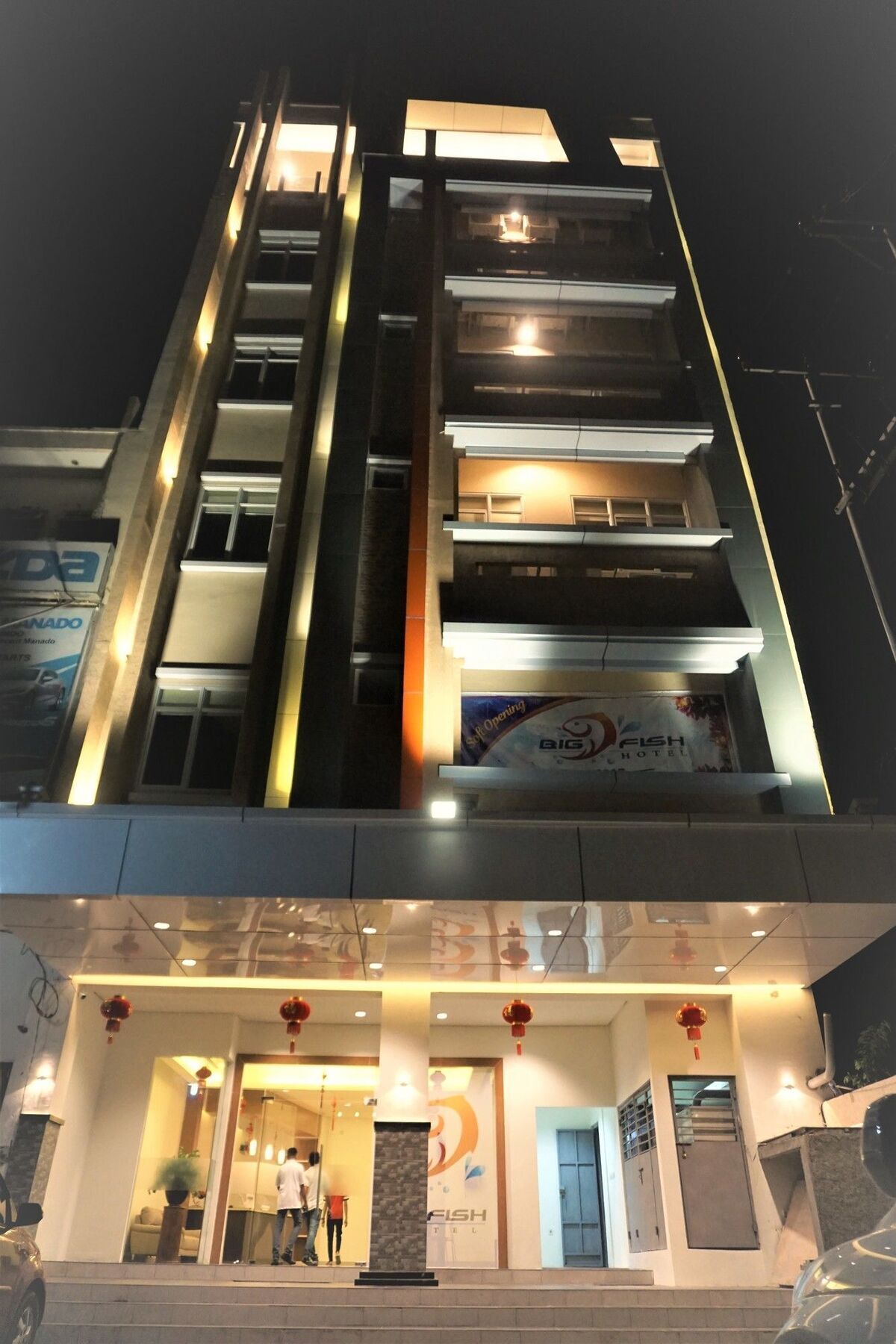 Big Fish Hotel Manado Extérieur photo