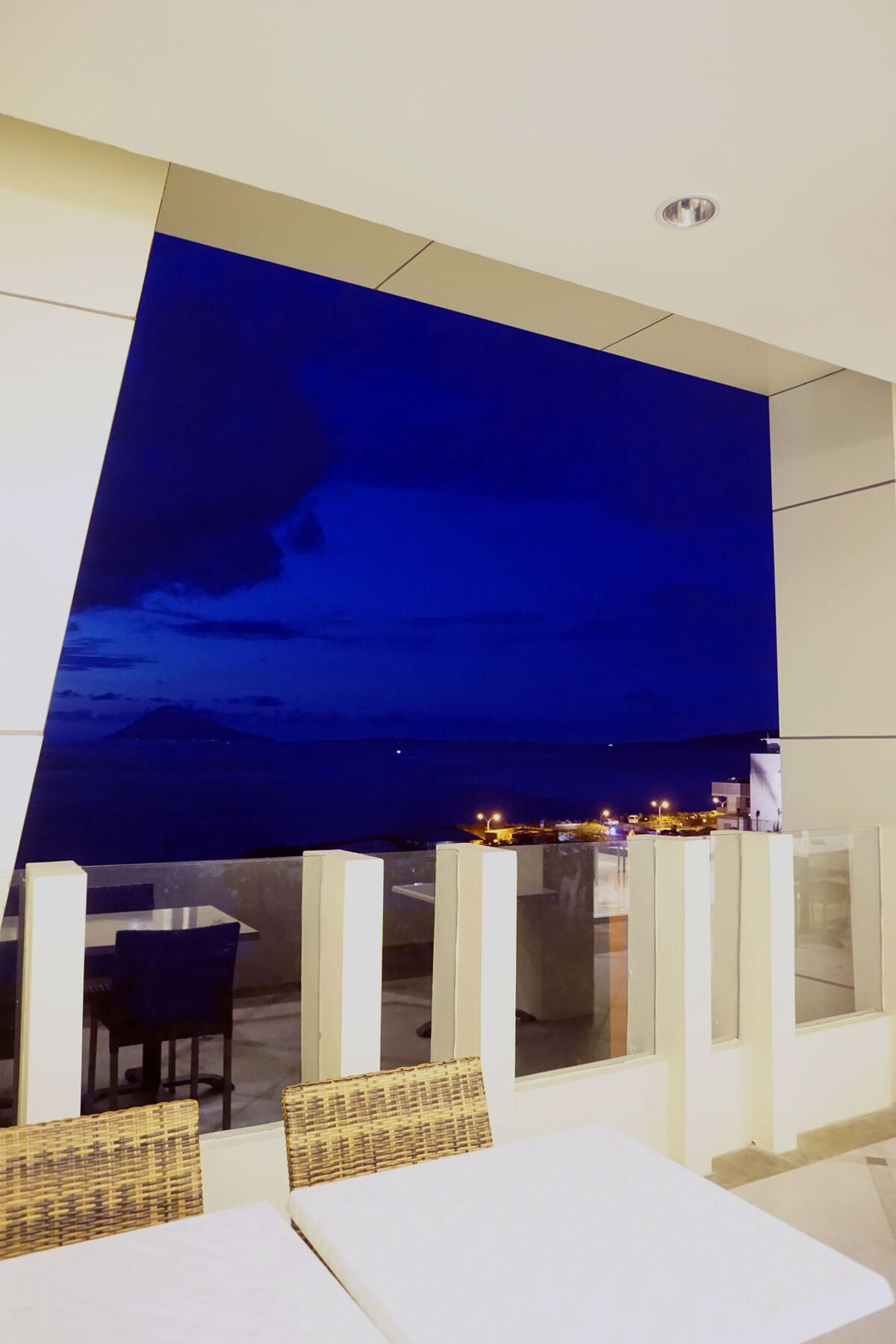 Big Fish Hotel Manado Extérieur photo